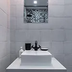 Modern 1bd In Center - Fast Wi-fi By Flat Mаnager Appartamento Sofia