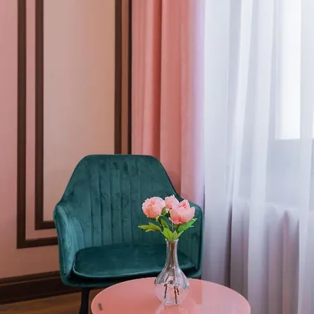 Lejlighed Charming Pastel 1bd Flat In The Heart Of By Flat Mаnager