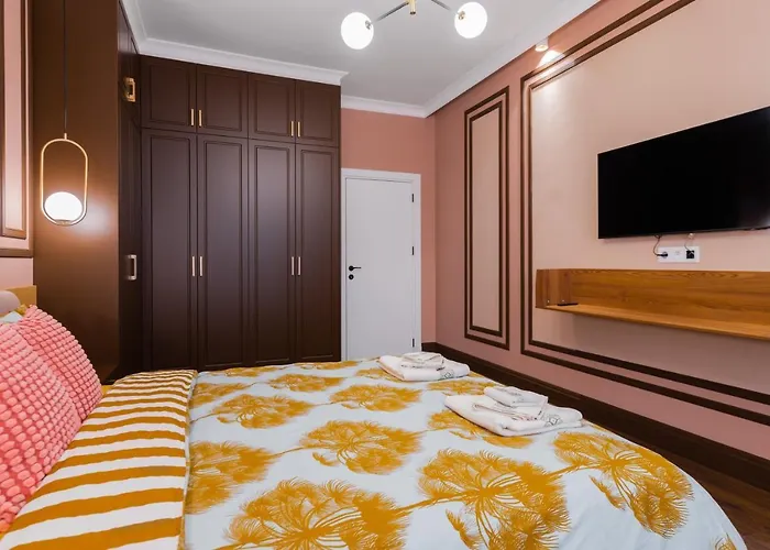 Charming Pastel 1bd Flat In The Heart Of By Flat Mаnager Διαμέρισμα *